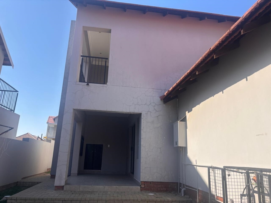 3 Bedroom Property for Sale in Wild Olive Estate Free State